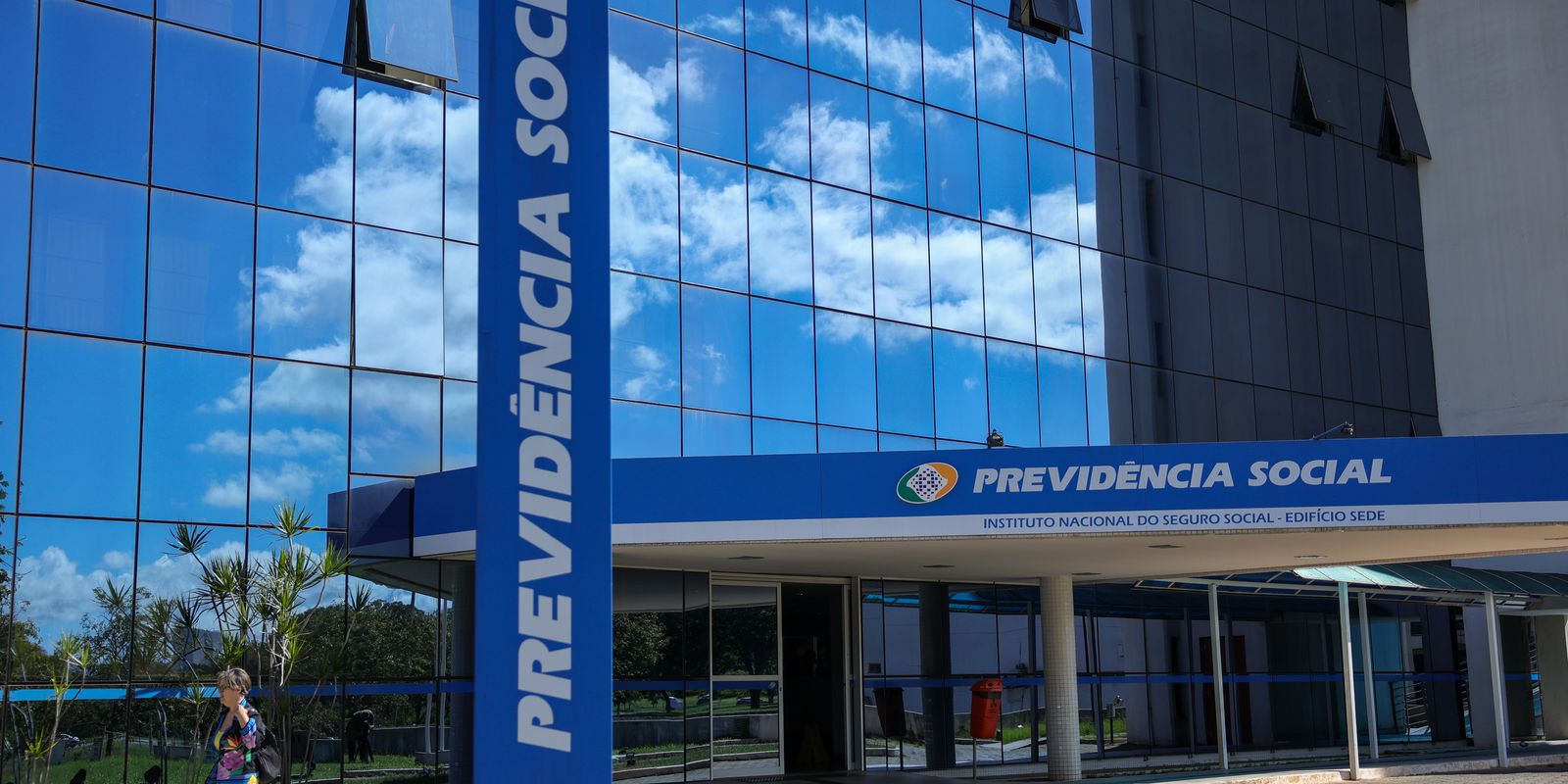 Operação apura fraudes em benefícios do INSS para indígenas na Bahia
