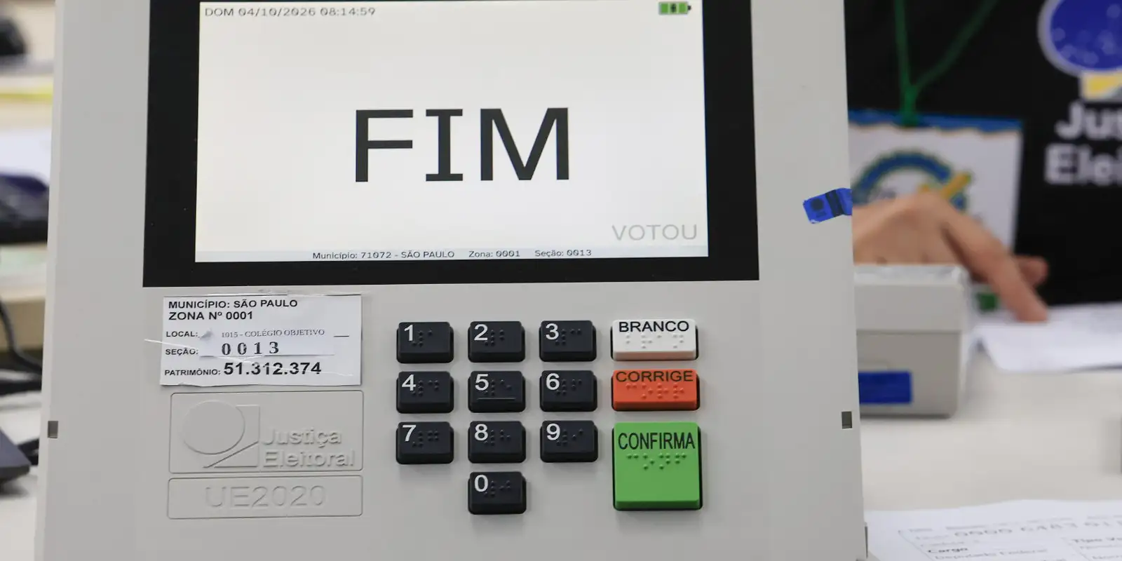 TSE registra 421 urnas substituídas nas primeiras 2 horas de votação
