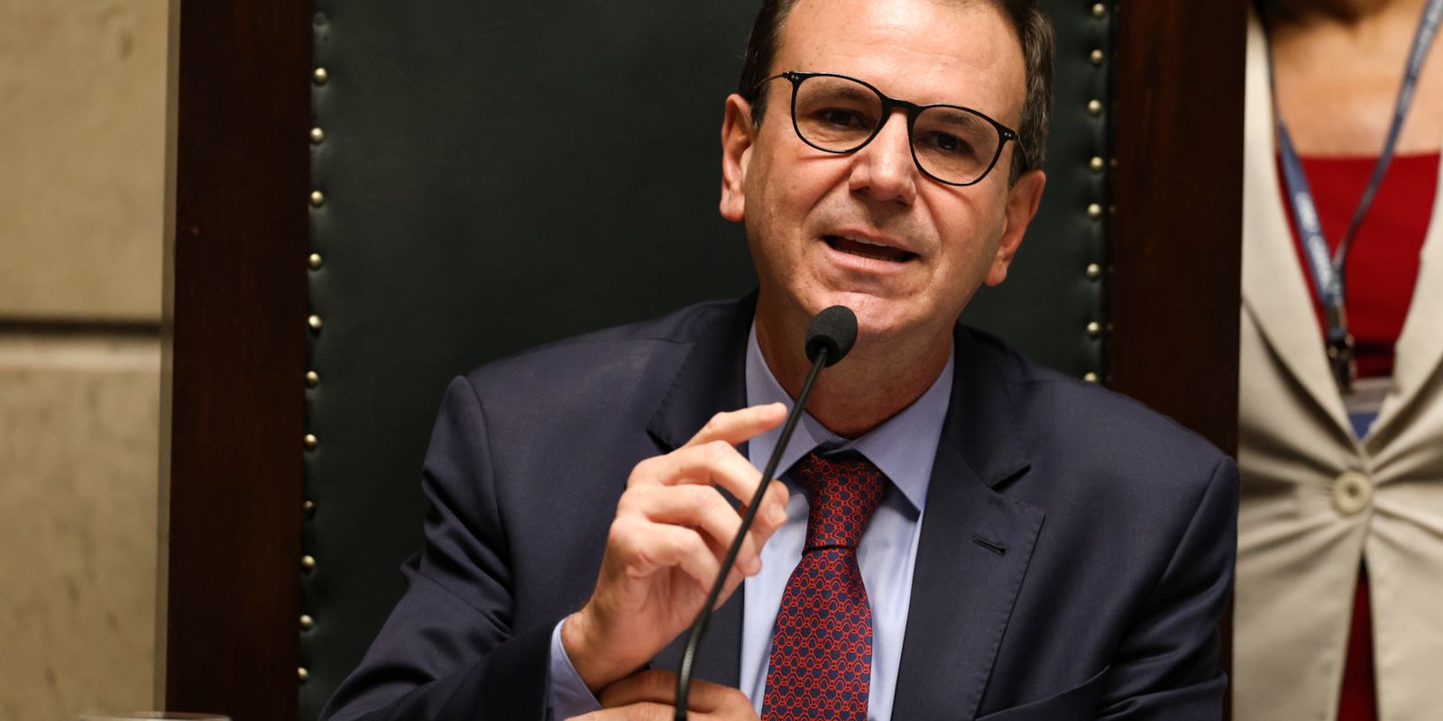 Paes recorre ao STF para barrar anulação dos votos de Garotinho