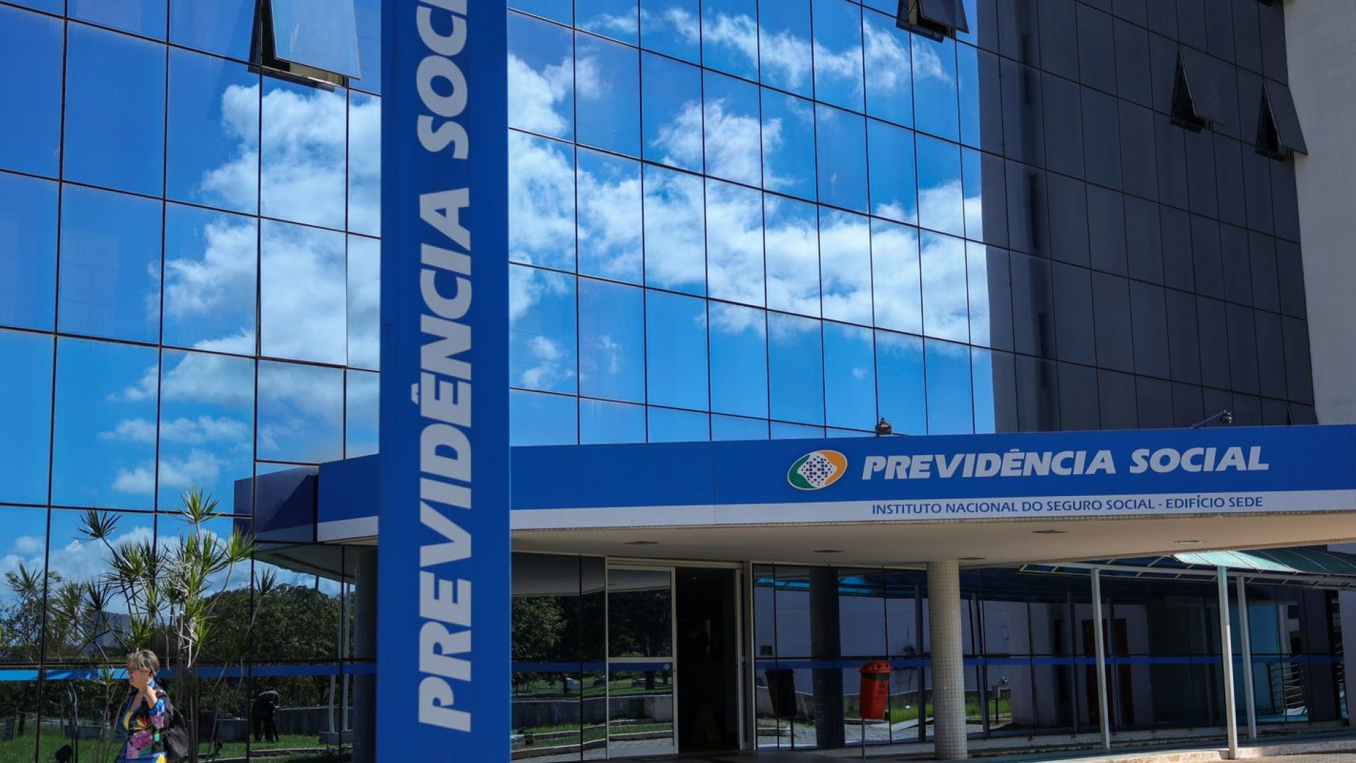 Operação apura fraudes em benefícios do INSS para indígenas na Bahia
