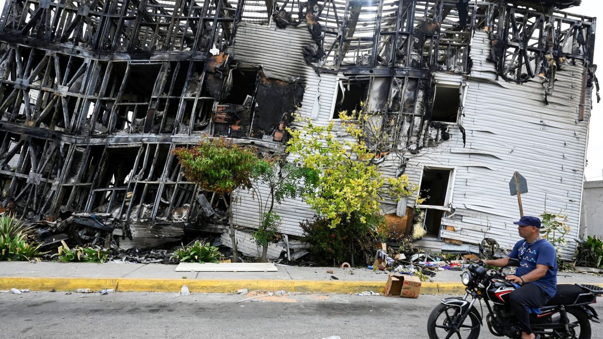 2026-06-29t013512z_1711226966_rc283masg7k6_rtrmadp_3_venezuela-quake.jpg