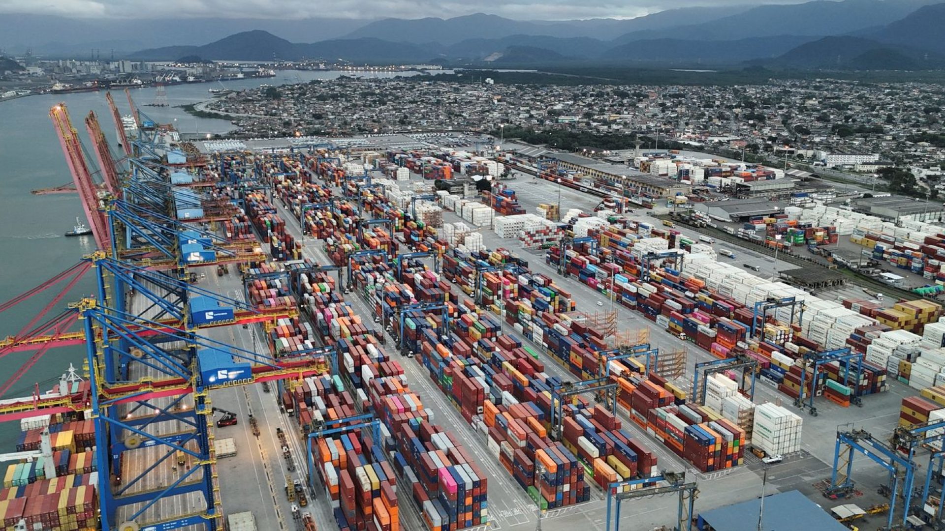 Prazo de crédito antecipado para exportadores é ampliado