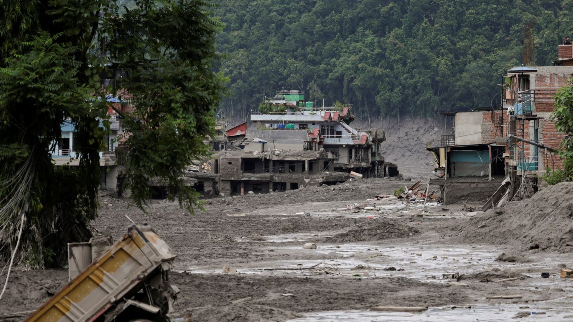 2026-08-26t121306z_2040069821_rc296naheheg_rtrmadp_3_nepal-floods.jpg