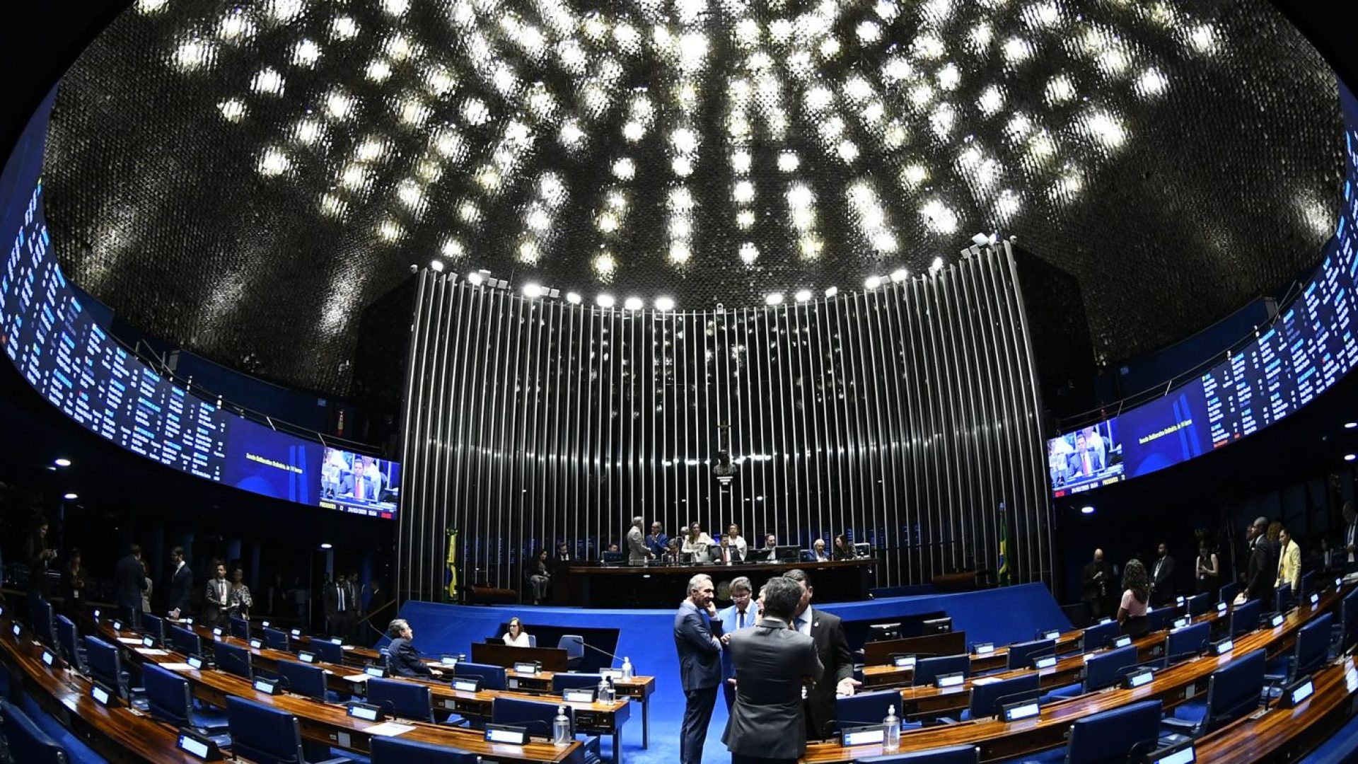 Após recesso, Congresso retoma trabalhos nesta semana