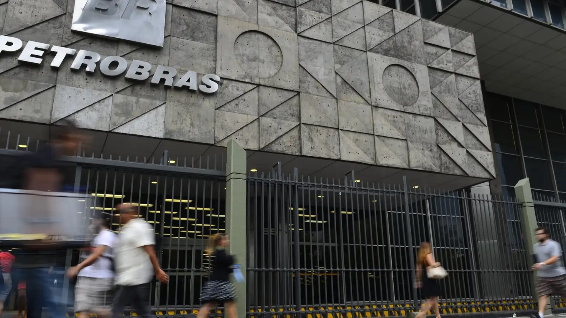 Petrobras fecha acordo para comprar gás dos EUA por mais de 20 anos