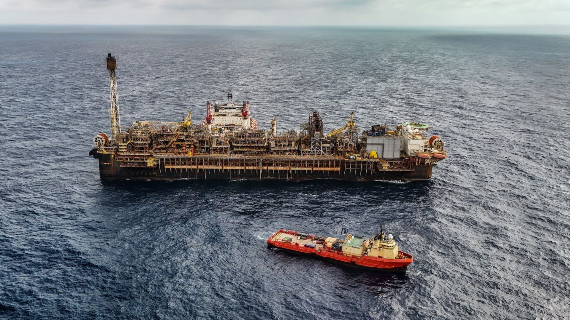 Produção de petróleo e gás no Brasil cresce 14% no 2º trimestre