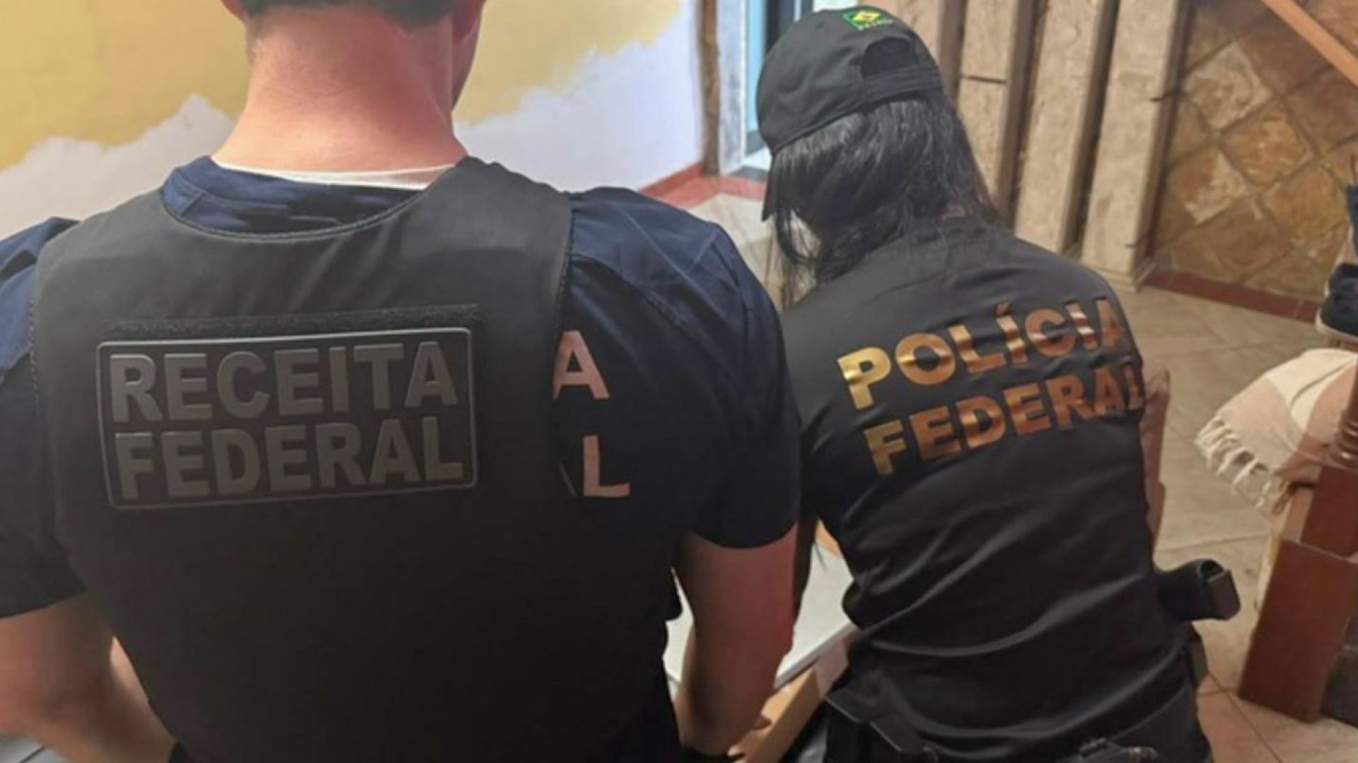 PF investiga furto de computadores e carros da Receita Federal no Rio