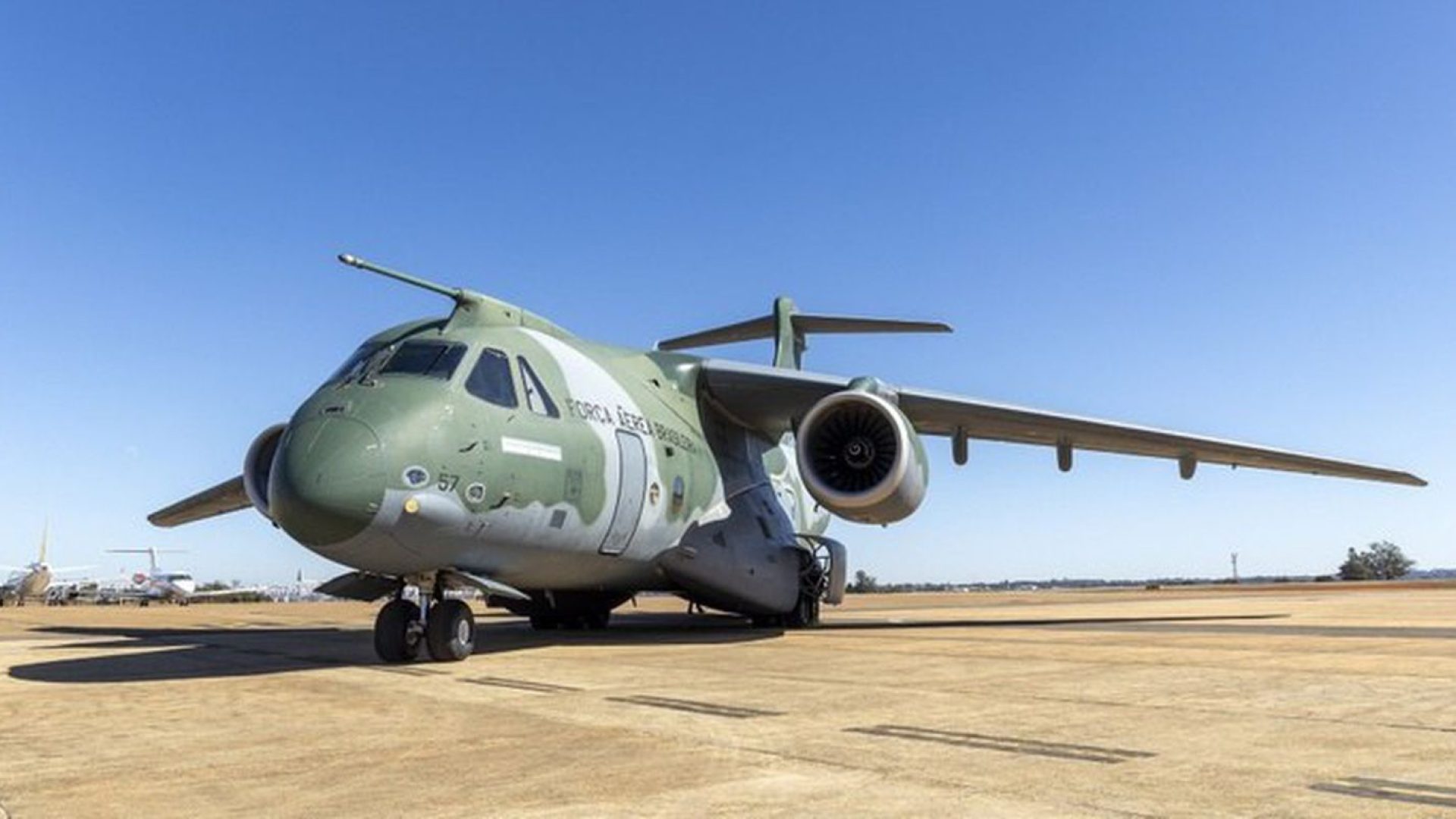 fab_envia_aviao_com_missao_humanitaria_a_venezuela.jpg
