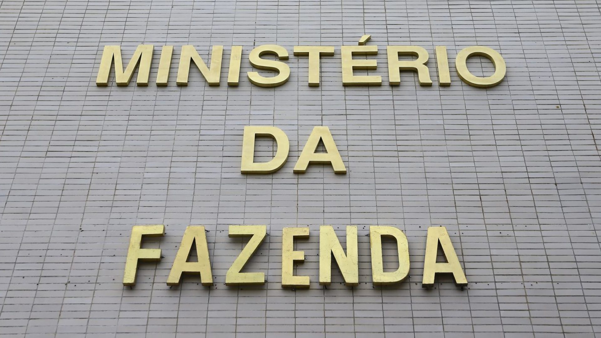 Fazenda lança painel que detalha R$ 340 bi em benefícios fiscais