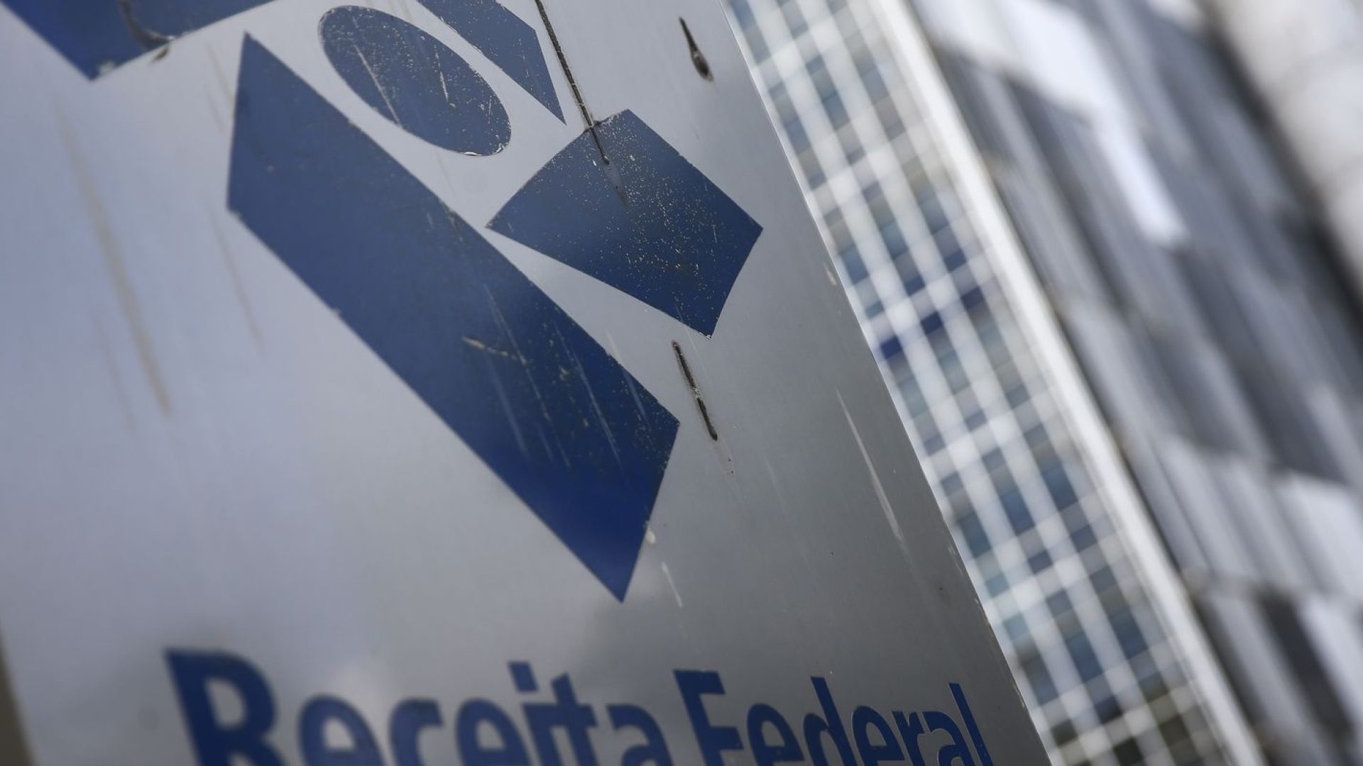Receita identifica divergências de R$ 44 bi em créditos de PIS/Cofins