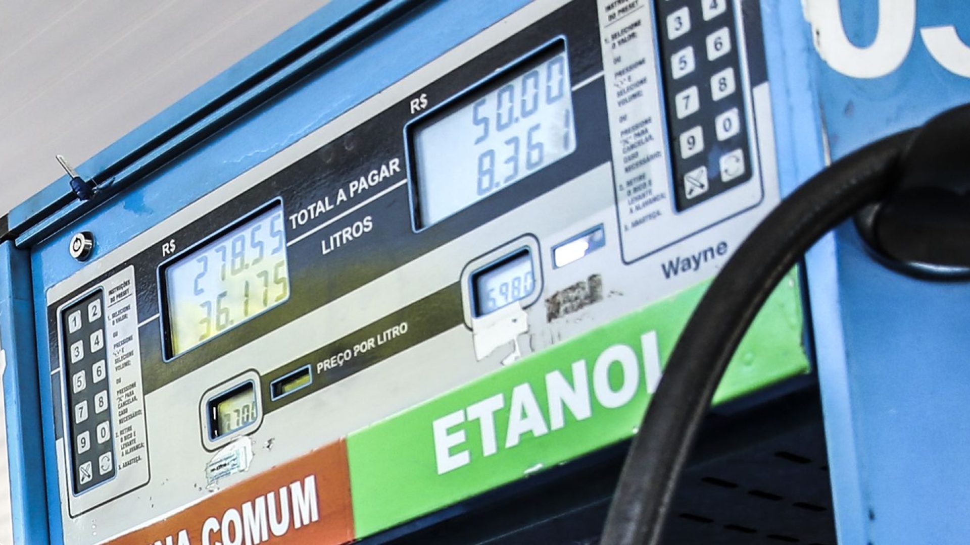 Brasil sentiu menos o aumento do petróleo que outros países, diz Ineep