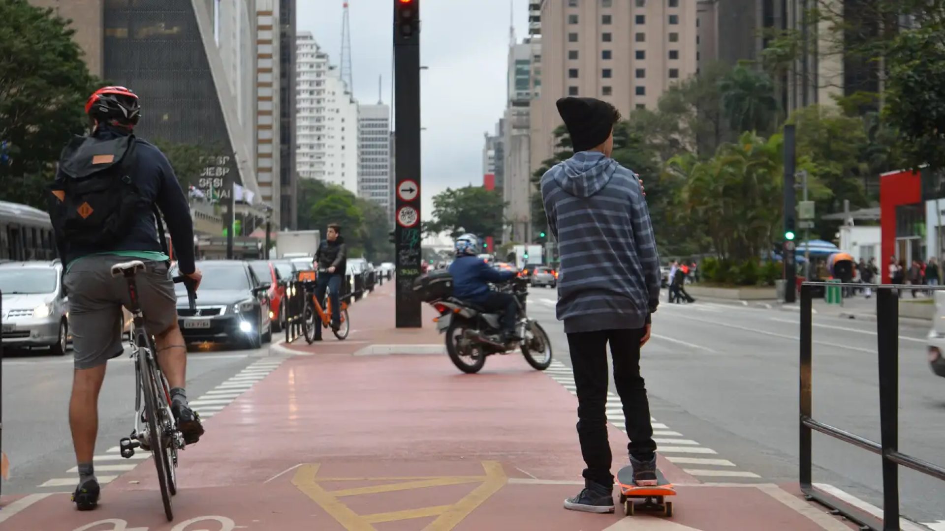 rvrsa_abr_ebc_mobilidade_urbana_8.jpg